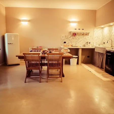 Bed & Breakfast Aurora 3*